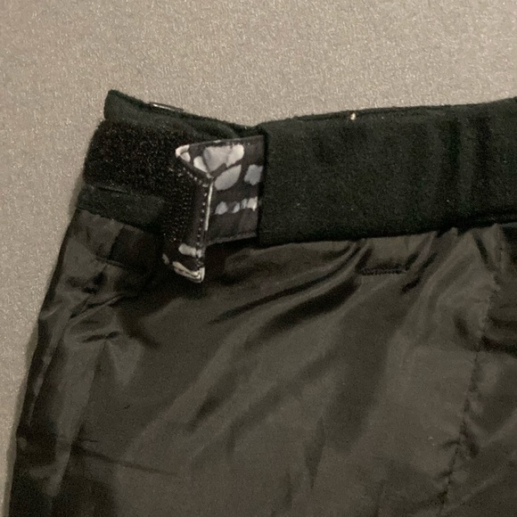 ICEBURG OUTER WEAR size YOUTH L (14-16) with polyester lining, adjustable waist - Picture 6 of 11